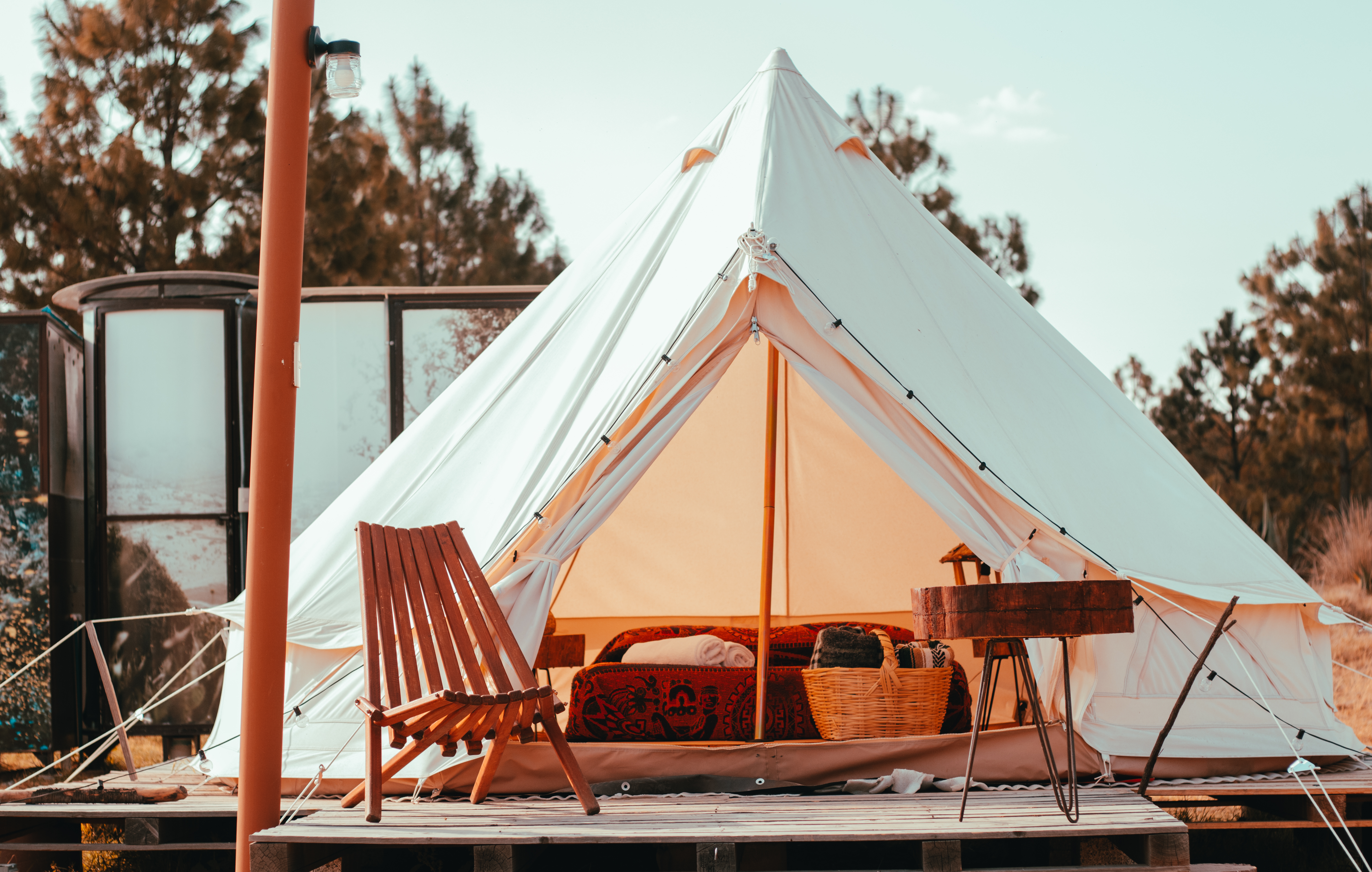 Tienda de lujo con cama doble y baño privado en Glamping Octli, Nanacamilpa
